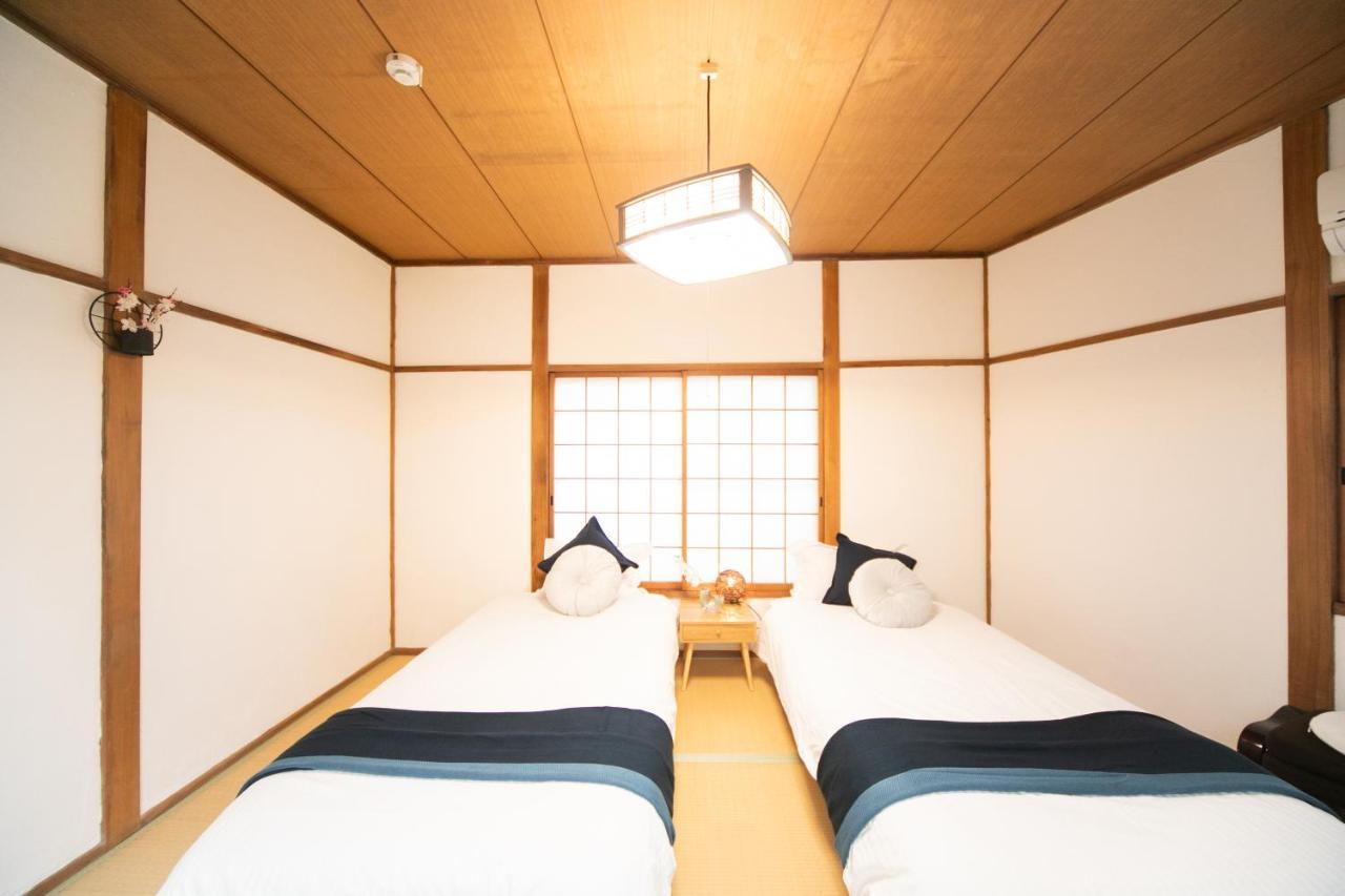 Holiday home Very Convenient To Kyosera Dome Osaka