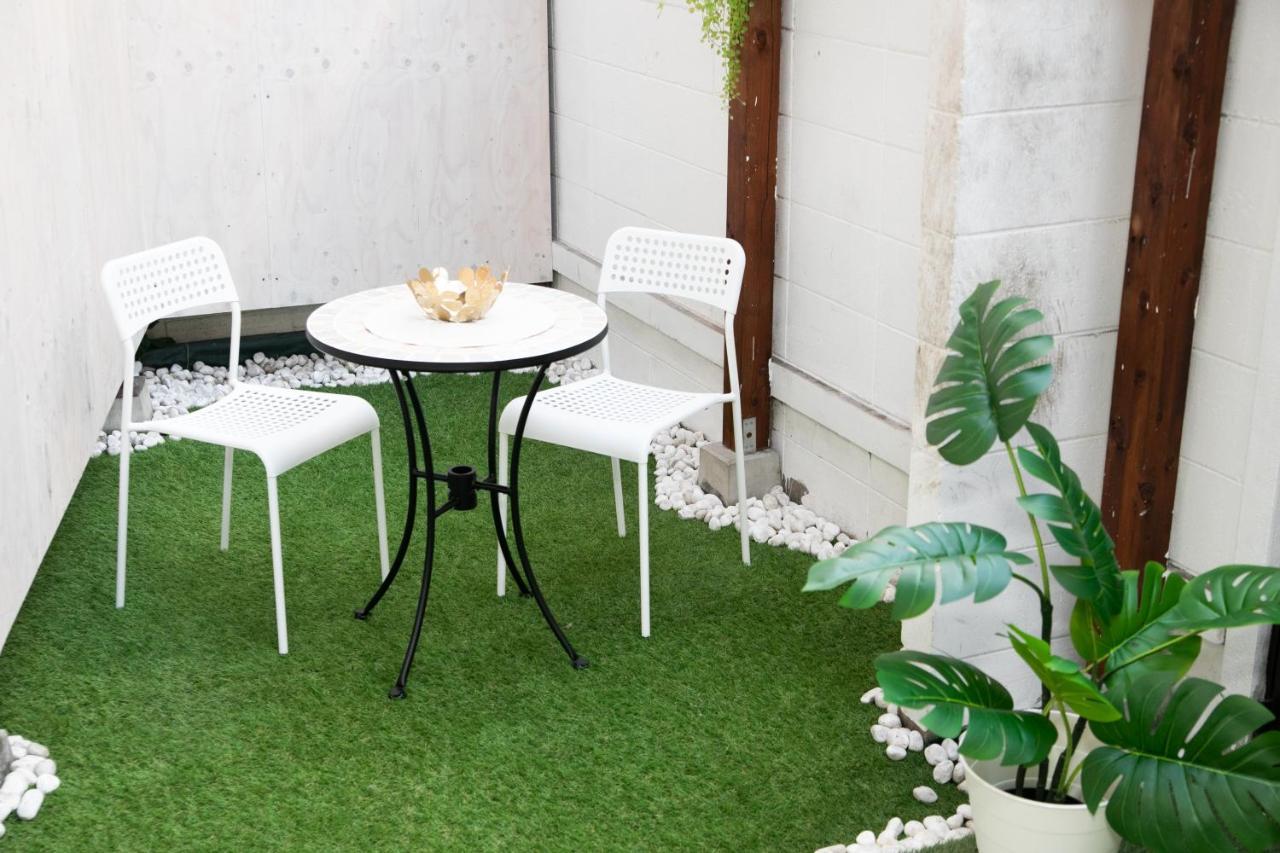 Holiday home Very Convenient To Kyosera Dome Osaka